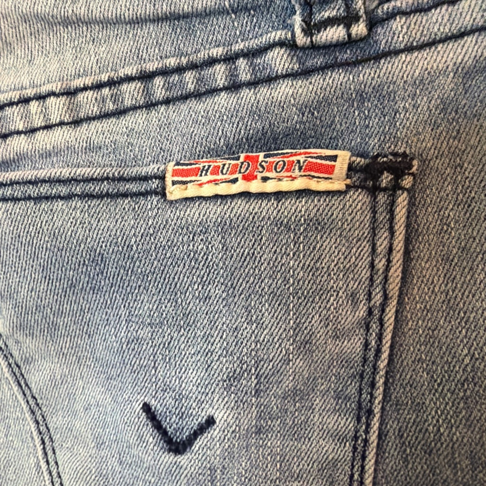 Hudson Jeans UK Kids Size 5 Distressed Y2K Light Blue Dark Blue Gently Worn - Picture 4 of 9
